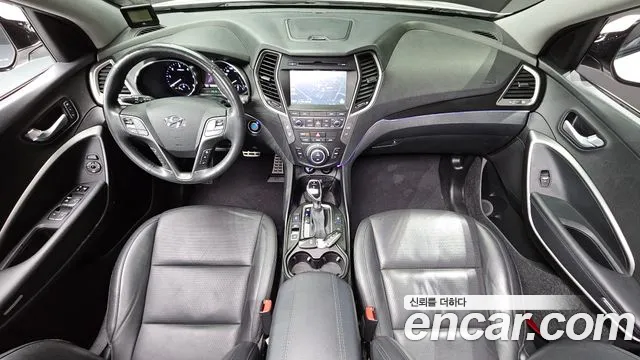 Hyundai Santafe 2016 — фото 10