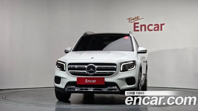 Mercedes-Benz GLB-Class 2021 — фото 3