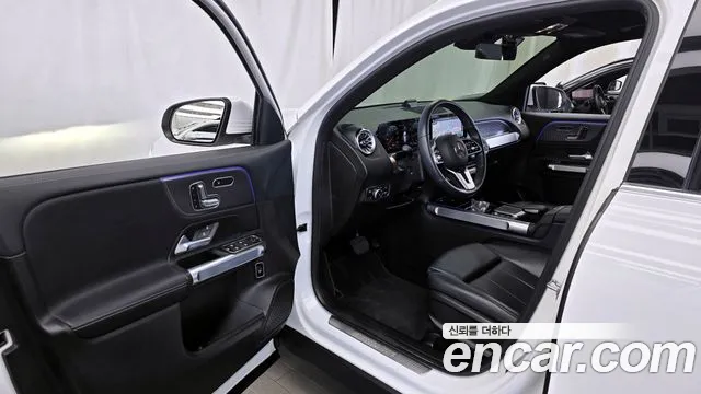 Mercedes-Benz GLB-Class 2021 — фото 10