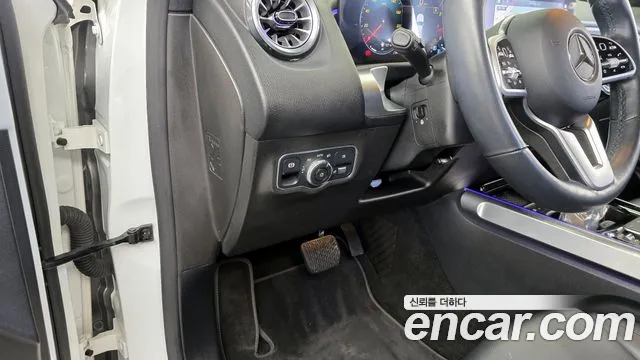 Mercedes-Benz GLB-Class 2021 — фото 18