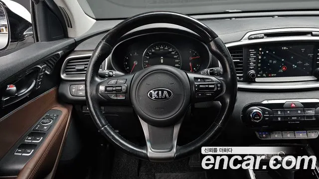 Kia Sorento 2015 — фото 13