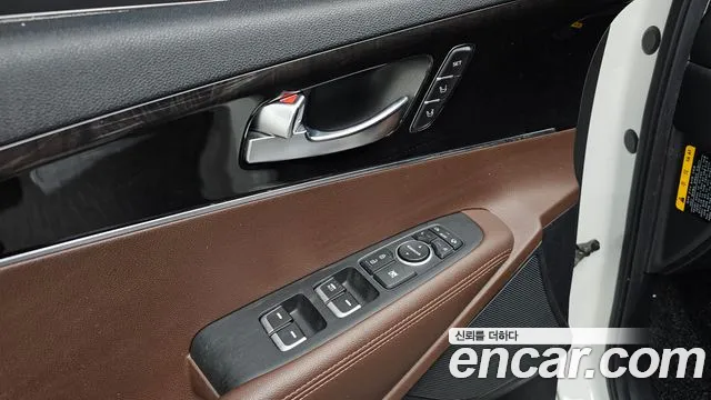 Kia Sorento 2015 — фото 17