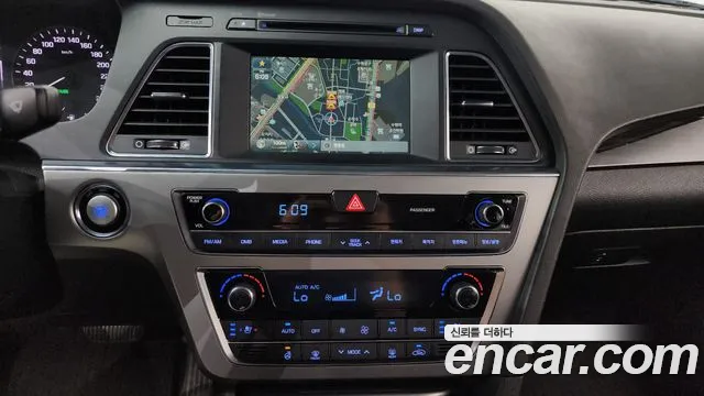 Hyundai Sonata 2015 — фото 13