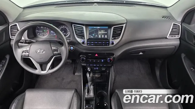 Hyundai Tucson 2016 — фото 10