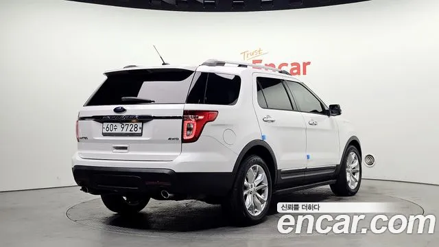 Ford Explorer 2014 — фото 2