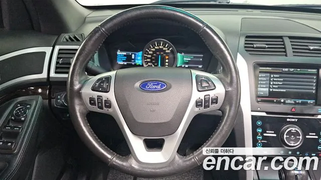 Ford Explorer 2014 — фото 13