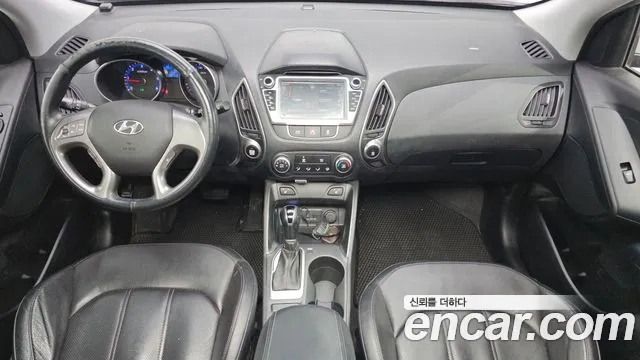 Hyundai Tucson 2015 — фото 7