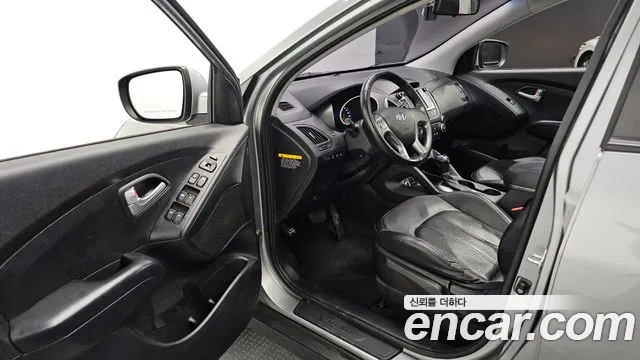 Hyundai Tucson 2015 — фото 10