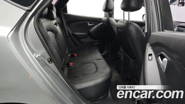 Hyundai Tucson 2015 — фото 12