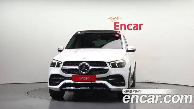 Mercedes-Benz GLE-Class 2020 — фото 3