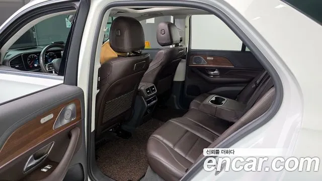 Mercedes-Benz GLE-Class 2020 — фото 17