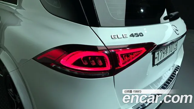 Mercedes-Benz GLE-Class 2020 — фото 9