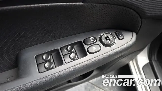 Hyundai i30 2011 — фото 17