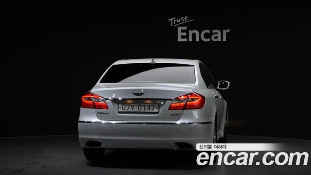 Hyundai Genesis 2014 — фото 4