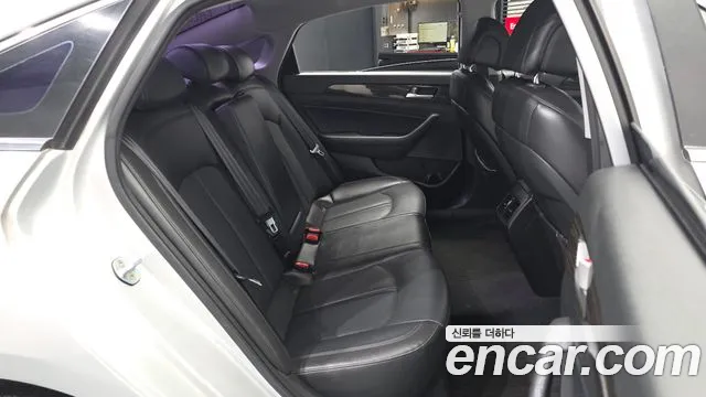 Hyundai Sonata 2015 — фото 18