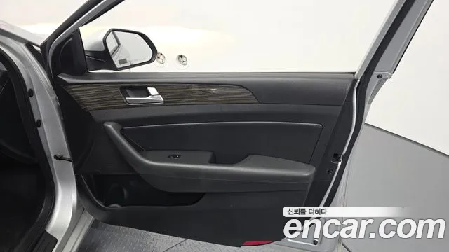 Hyundai Sonata 2015 — фото 14