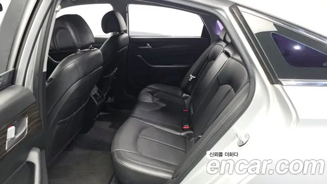 Hyundai Sonata 2015 — фото 16