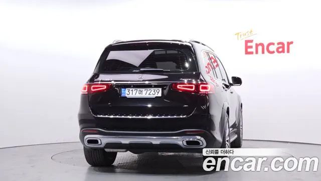 Mercedes-Benz GLS-Class 2023 — фото 4