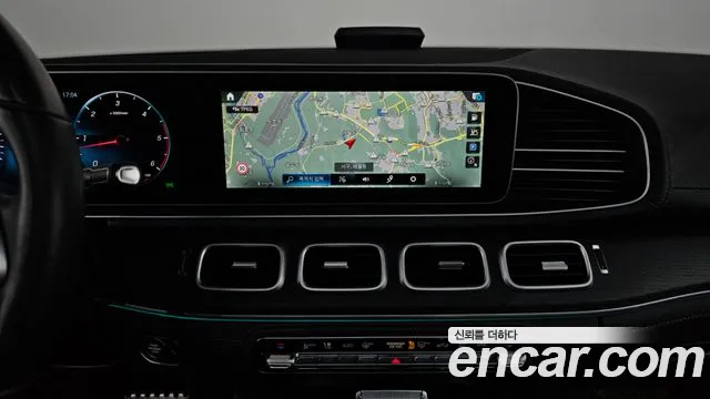 Mercedes-Benz GLS-Class 2023 — фото 20