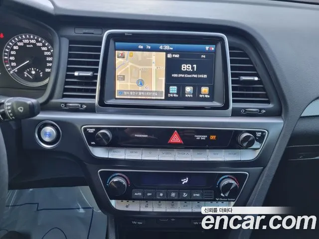 Hyundai Sonata 2018 — фото 13