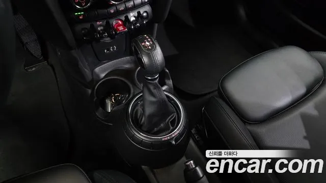 Mini Cooper 2015 — фото 9