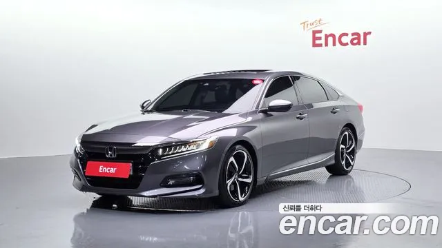 Honda Accord 2018 — фото 1