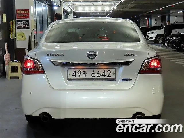 Nissan Altima 2014 — фото 5