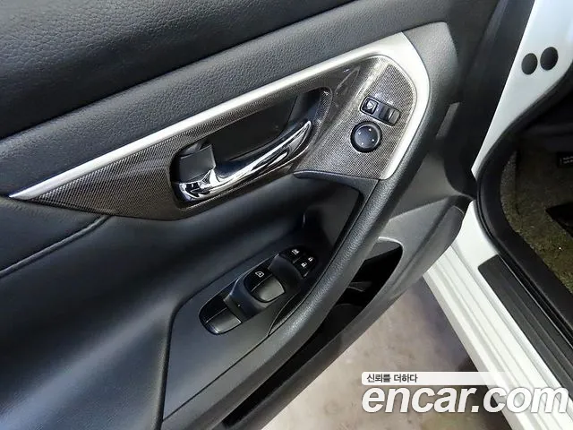 Nissan Altima 2014 — фото 13