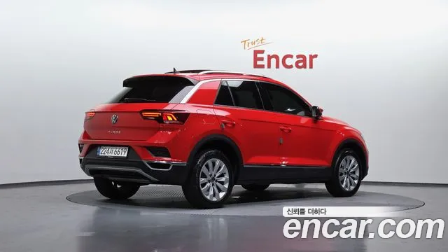 Volkswagen T-Roc 2021 — фото 2