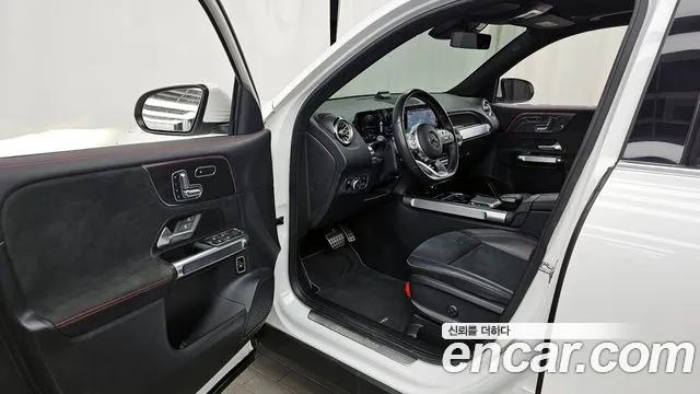 Mercedes-Benz GLB-Class 2021 — фото 13