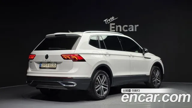 Volkswagen Tiguan 2023 — фото 2