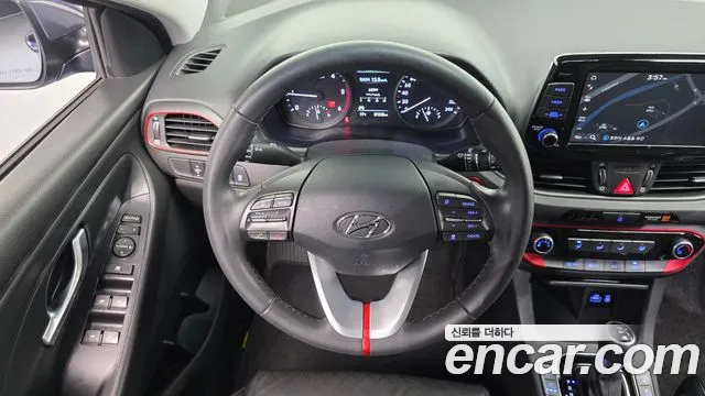 Hyundai i30 2018 — фото 19