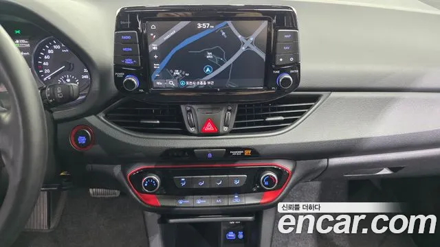 Hyundai i30 2018 — фото 20