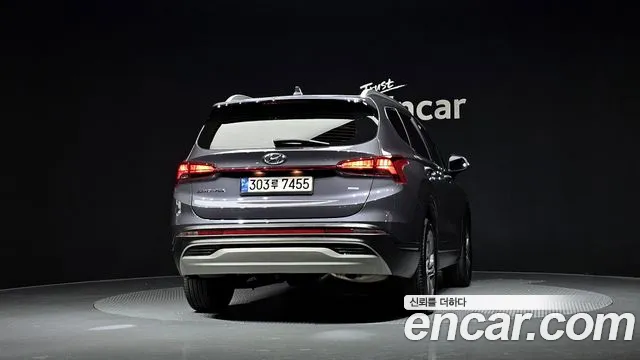 Hyundai Santafe 2022 — фото 4