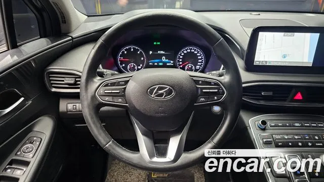 Hyundai Santafe 2022 — фото 19