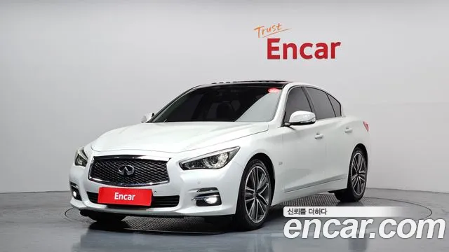 Infiniti Q50