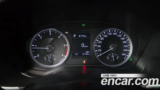 Hyundai Santafe 2019 — фото 11