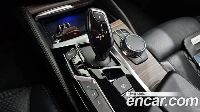 BMW Gran Turismo 2018 — фото 12