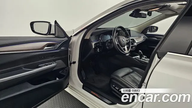 BMW Gran Turismo 2018 — фото 13