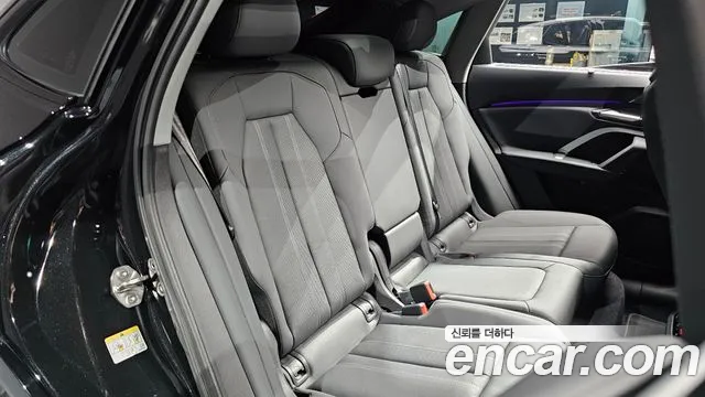 Audi Q5 2025 — фото 18