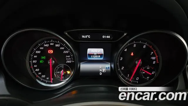Mercedes-Benz GLA-Class 2018 — фото 11
