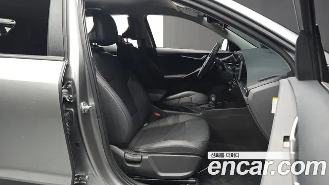 Kia Niro 2024 — фото 10