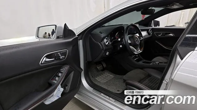 Mercedes-Benz CLA-Class 2018 — фото 13
