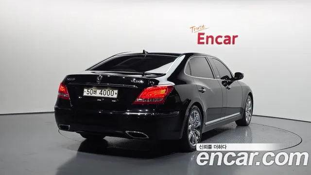 Hyundai Equus 2011 — фото 2