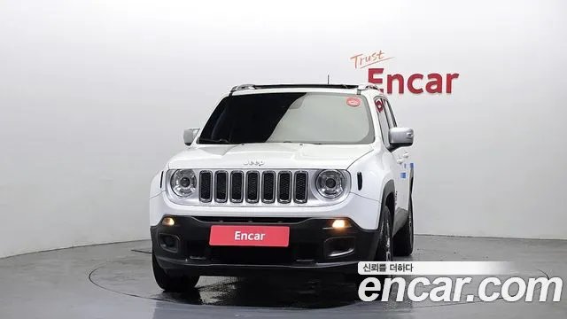Jeep Renegade 2018 — фото 3
