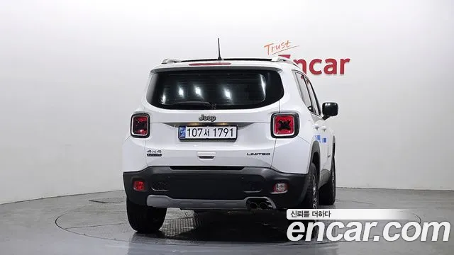 Jeep Renegade 2018 — фото 4