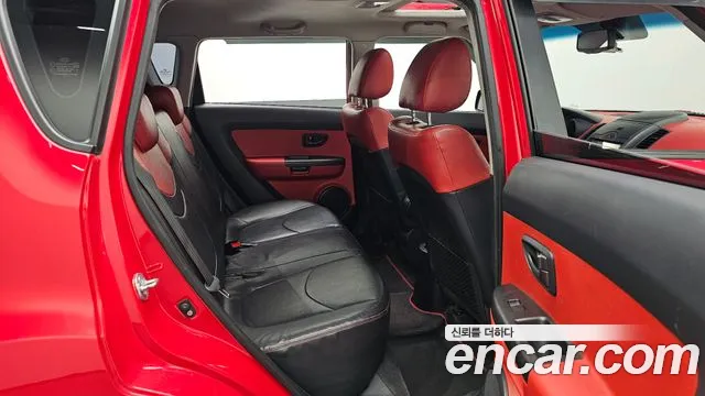 Kia Soul 2010 — фото 16