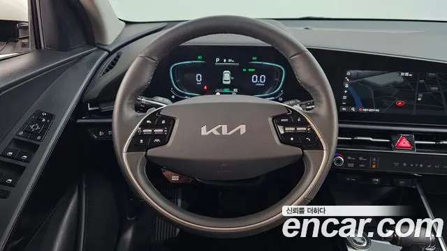 Kia Niro 2022 — фото 18