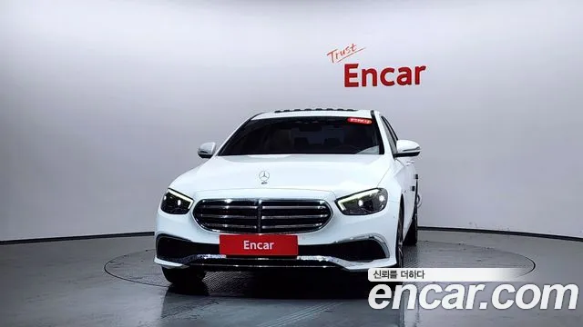 Mercedes-Benz E-Class 2021 — фото 3