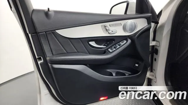 Mercedes-Benz GLC-Class 2018 — фото 14